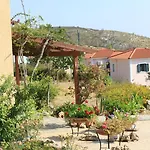 Maria's Garden *