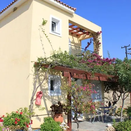 Апартаменты Maria's Garden *